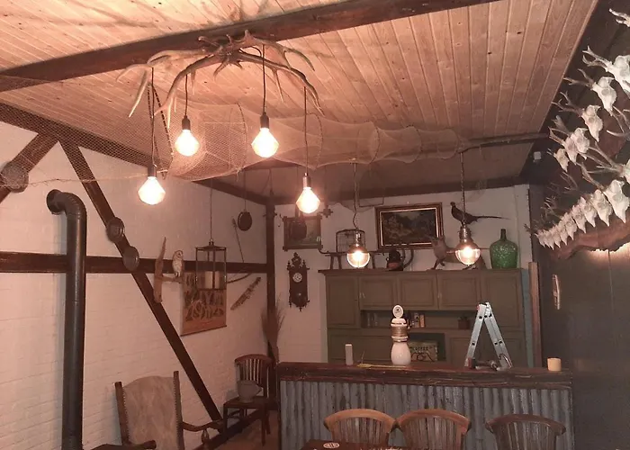 Het Achterhuis شقة