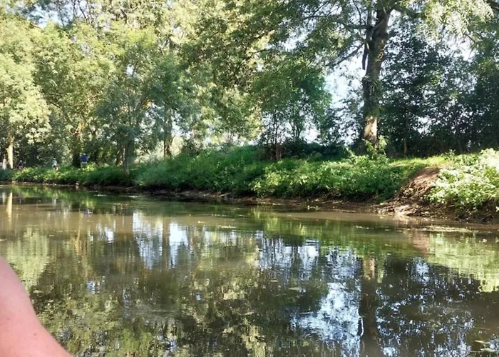 Het Achterhuis 아파트 *